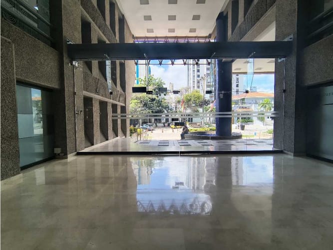 Oficina en venta en Altos Del Prado, Barranquilla, 119 m² · foto 6 de 24