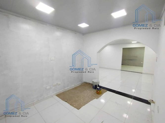 Casa de 4 alcobas en arriendo en La Castellana, Medellín, 182 m² · foto 10 de 16