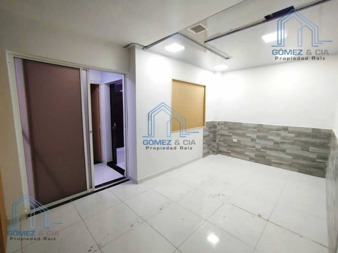 Casa de 4 alcobas en arriendo en La Castellana, Medellín, 182 m² · foto 15 de 16
