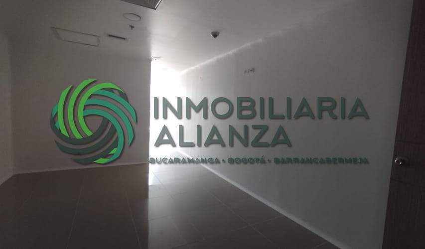 Consultorio en arriendo en Menzuly, Piedecuesta, 40 m² · foto 3 de 9