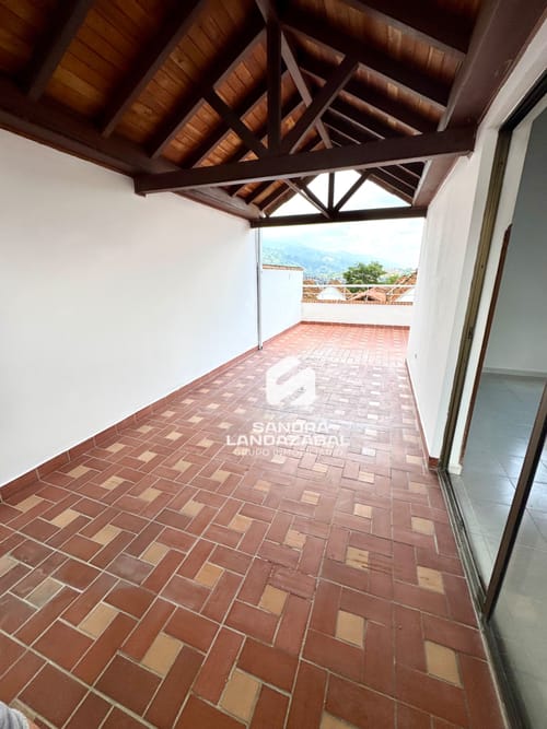 Casa de 5 alcobas en venta en Lagos Del Cacique, Bucaramanga, 170 m² · foto 19 de 20