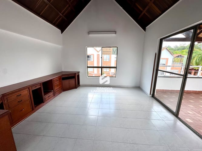 Casa de 5 alcobas en venta en Lagos Del Cacique, Bucaramanga, 170 m² · foto 16 de 20