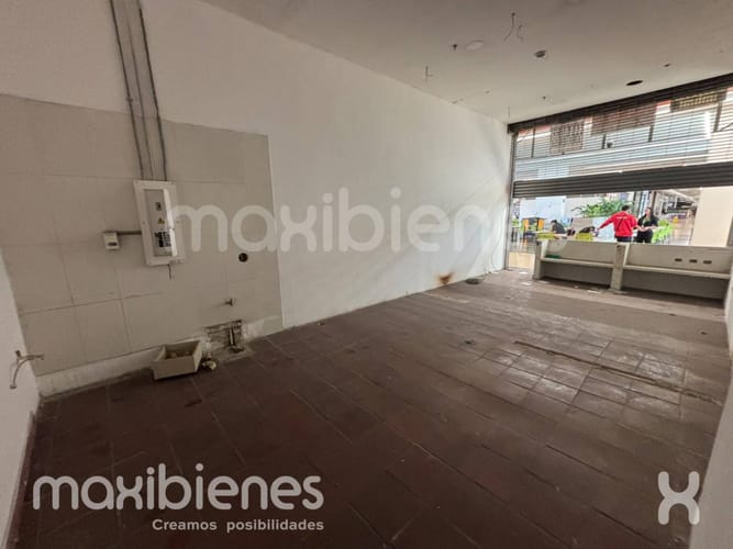Local en arriendo en Loma Del Escobero, Envigado, 36 m² · foto 2 de 6