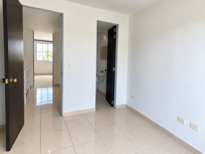 Casa de 3 alcobas en venta en San Joaquin, Pereira, 59 m² · foto 7 de 8