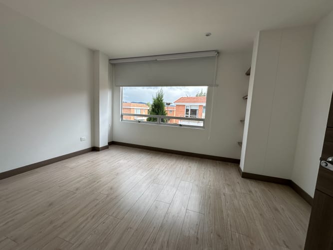 Casa de 4 alcobas en arriendo en Chuntame, Cajicá, 286 m² · foto 21 de 24