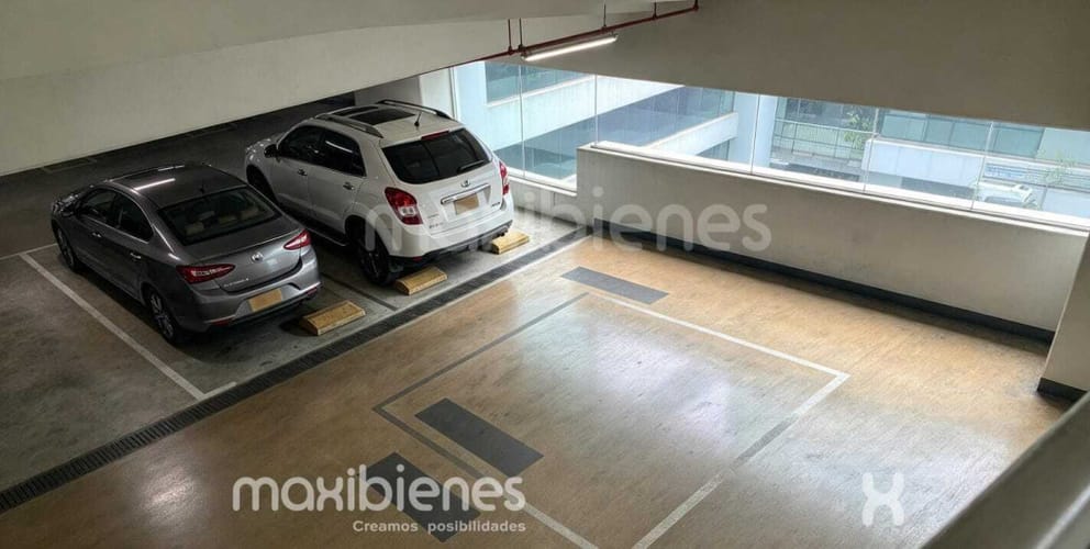 Local en arriendo en Loma Del Escobero, Envigado, 6 m² · foto 3 de 7