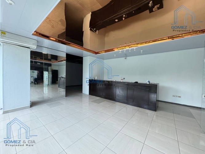 Local en arriendo en Conquistadores, Medellín, 660 m² · foto 7 de 16