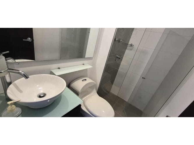 Apartamento de 3 alcobas en venta en Zona Centro, Envigado, 106 m² · foto 11 de 24