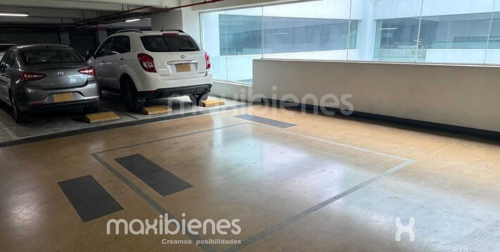 Local en arriendo en Loma Del Escobero, Envigado, 6 m² · foto 6 de 7
