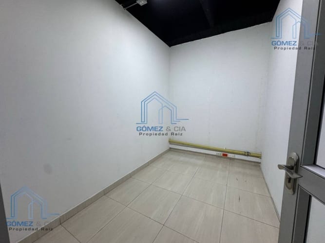 Local en arriendo en Conquistadores, Medellín, 660 m² · foto 14 de 16