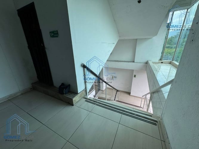 Local en arriendo en Conquistadores, Medellín, 660 m² · foto 15 de 16