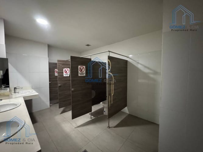 Local en arriendo en Conquistadores, Medellín, 660 m² · foto 16 de 16