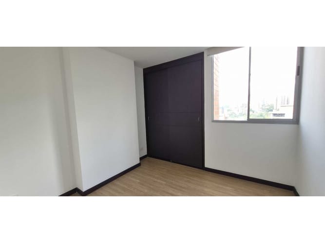 Apartamento de 3 alcobas en venta en Zona Centro, Envigado, 106 m² · foto 14 de 24