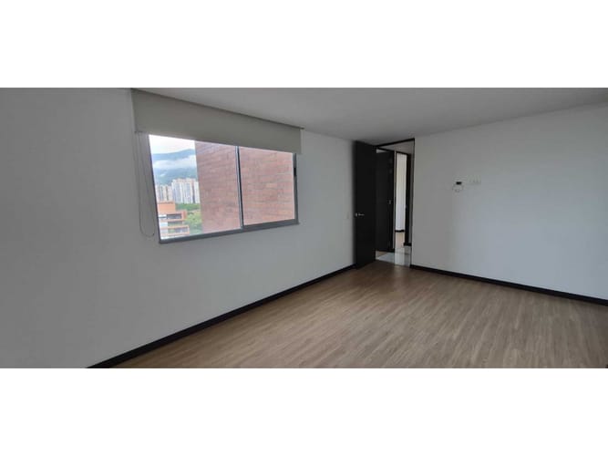 Apartamento de 3 alcobas en venta en Zona Centro, Envigado, 106 m² · foto 17 de 24
