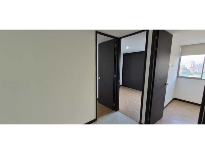 Apartamento de 3 alcobas en venta en Zona Centro, Envigado, 106 m² · foto 21 de 24