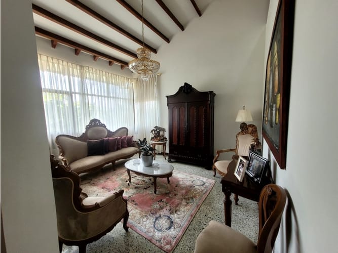 Casa de 4 alcobas en venta en Maraya, Pereira, 240 m² · foto 5 de 21