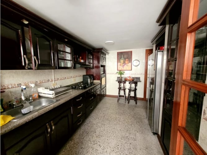 Casa de 4 alcobas en venta en Maraya, Pereira, 240 m² · foto 7 de 21