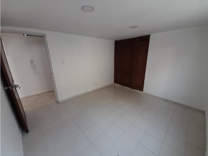 Casa de 2 alcobas en venta en Popular Modelo, Pereira, 127 m² · foto 5 de 13
