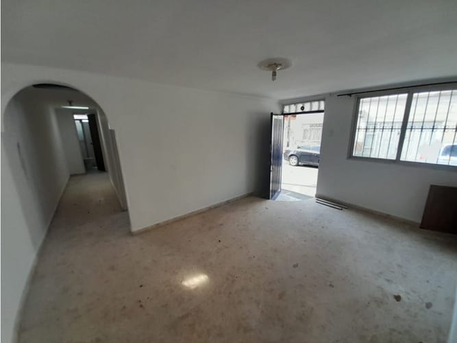 Casa de 2 alcobas en venta en Popular Modelo, Pereira, 127 m² · foto 8 de 13