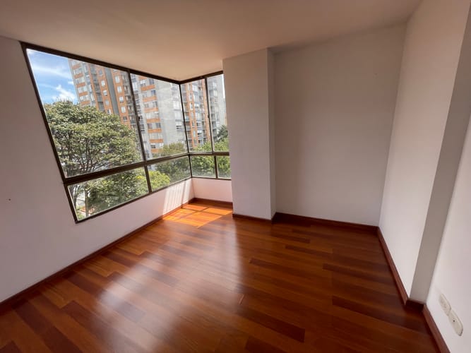 Apartamento de 3 alcobas en arriendo en Cedritos, Bogotá, 95 m² · foto 13 de 20