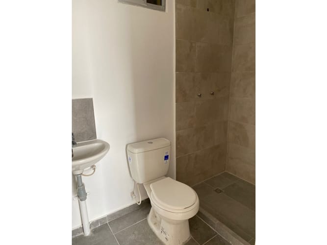 Apartamento de 3 alcobas en venta en Playa Rica, Dosquebradas, 54 m² · foto 12 de 14