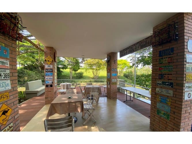 Casa de 5 alcobas en venta en Cerritos, Pereira, 1000 m² · foto 8 de 24