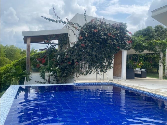 Casa de 4 alcobas en venta en Combia, Pereira, 411 m² · foto 4 de 24