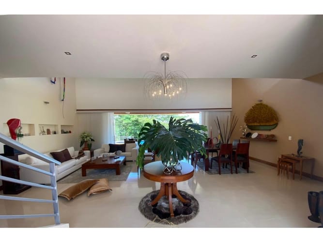 Casa de 5 alcobas en venta en Cerritos, Pereira, 1000 m² · foto 14 de 24