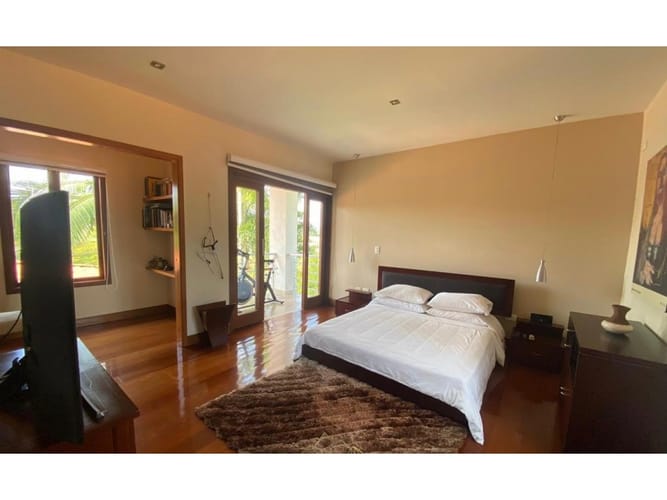 Casa de 5 alcobas en venta en Cerritos, Pereira, 1000 m² · foto 16 de 24
