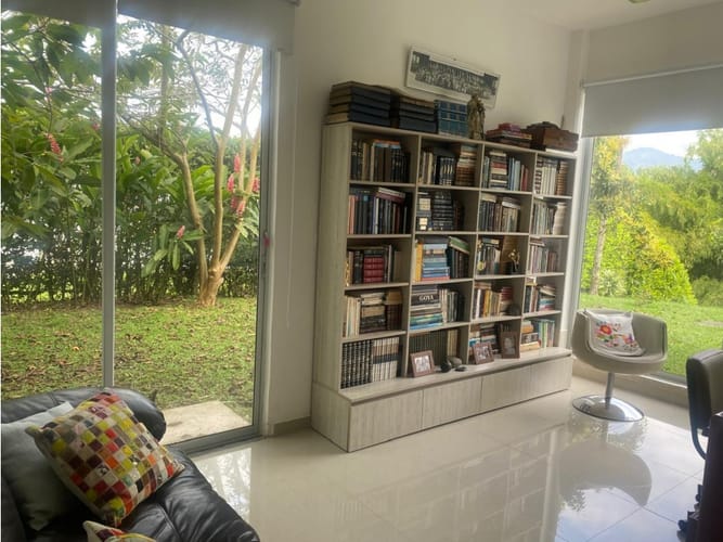 Casa de 4 alcobas en venta en Combia, Pereira, 411 m² · foto 18 de 24