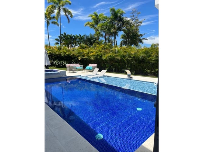 Casa de 5 alcobas en venta en Cerritos, Pereira, 677 m² · foto 4 de 24