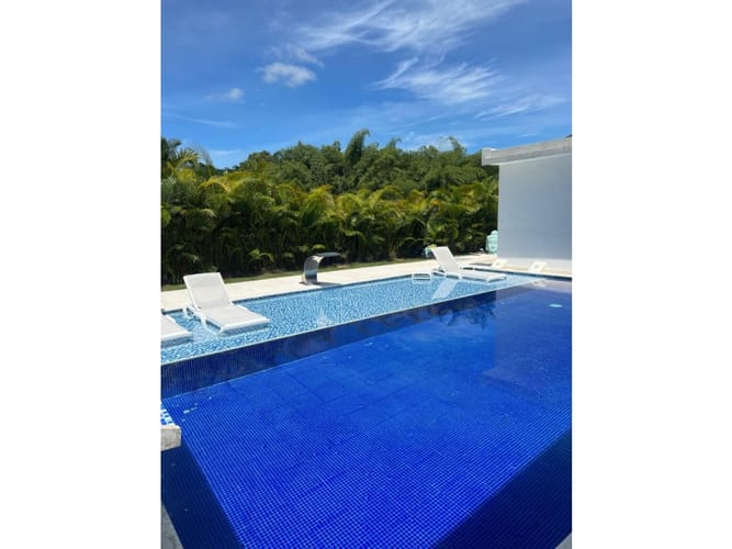 Casa de 5 alcobas en venta en Cerritos, Pereira, 677 m² · foto 5 de 24