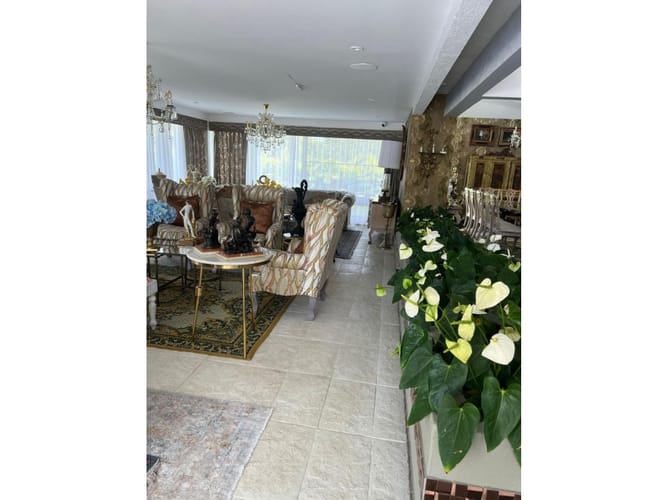Casa de 5 alcobas en venta en Cerritos, Pereira, 677 m² · foto 10 de 24