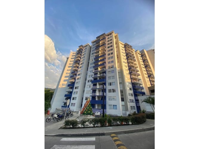 Apartamento de 3 alcobas en venta en Las Violetas, Dosquebradas, 54 m² · foto 22 de 24