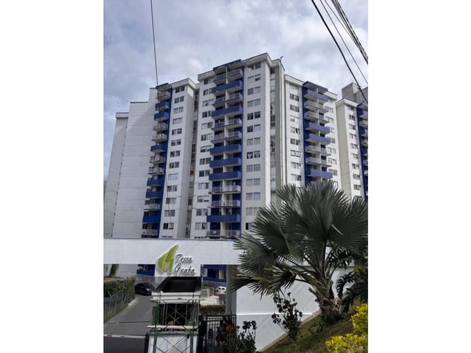Apartamento de 3 alcobas en venta en Las Violetas, Dosquebradas, 54 m² · foto 23 de 24