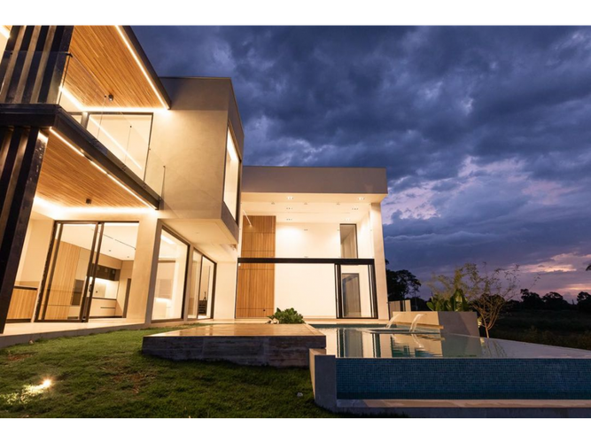 Casa de 5 alcobas en venta en Cerritos, Pereira, 600 m² · foto 3 de 22