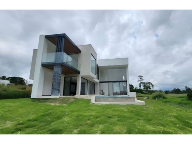 Casa de 5 alcobas en venta en Cerritos, Pereira, 600 m² · foto 4 de 22