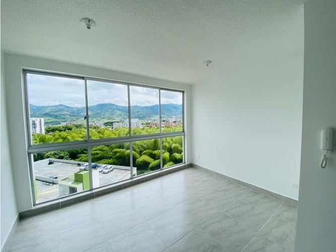 Apartamento de 3 alcobas en venta en La Pradera, Dosquebradas, 54 m² · foto 2 de 22