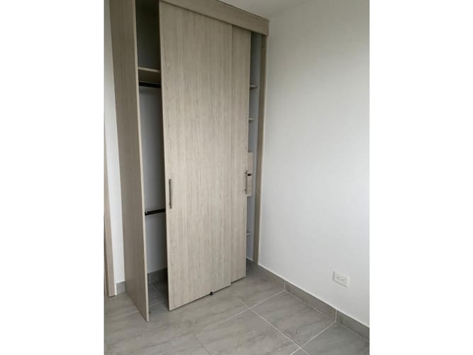 Apartamento de 3 alcobas en venta en La Pradera, Dosquebradas, 54 m² · foto 5 de 22