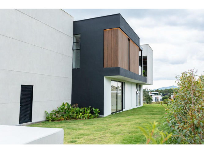 Casa de 5 alcobas en venta en Cerritos, Pereira, 600 m² · foto 15 de 22