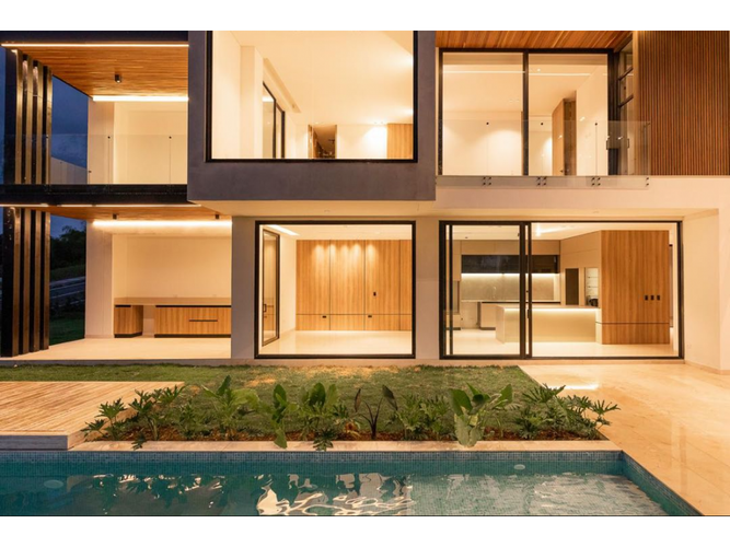 Casa de 5 alcobas en venta en Cerritos, Pereira, 600 m² · foto 21 de 22