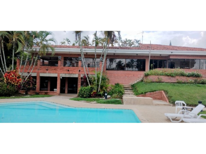 Casa de 8 alcobas en venta en Cerritos, Pereira, 1000 m² · foto 4 de 18