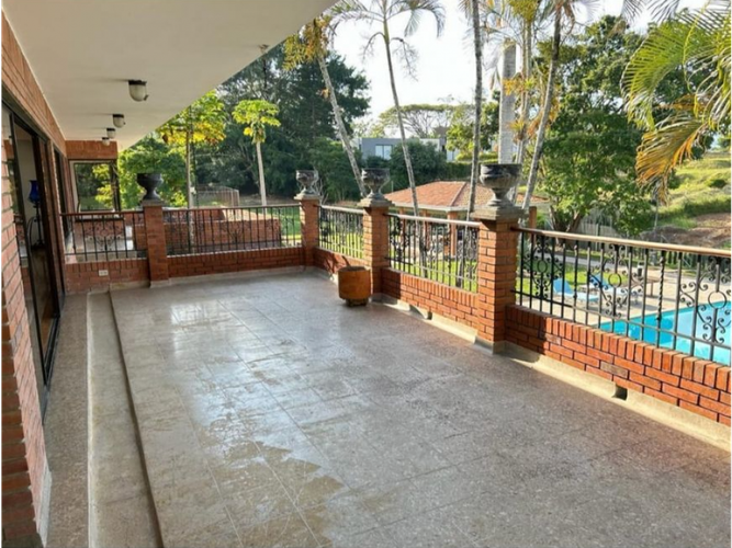 Casa de 8 alcobas en venta en Cerritos, Pereira, 1000 m² · foto 8 de 18