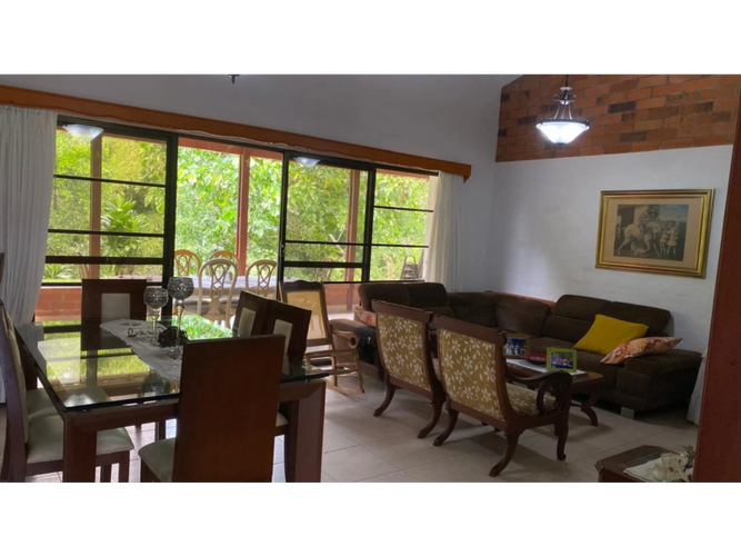 Casa de 5 alcobas en venta en Combia, Pereira, 300 m² · foto 3 de 24