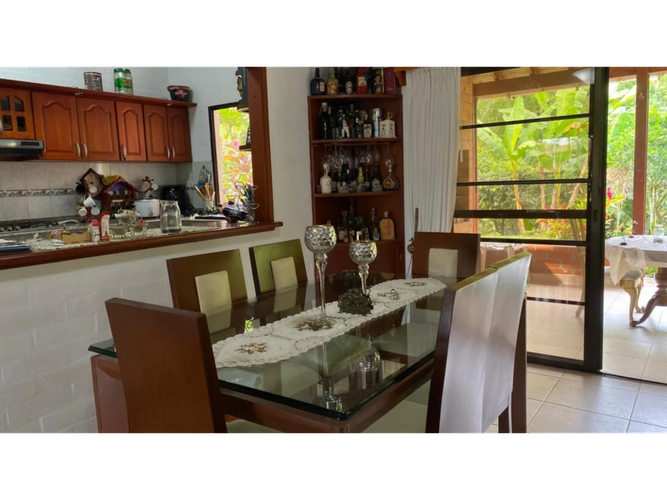 Casa de 5 alcobas en venta en Combia, Pereira, 300 m² · foto 4 de 24