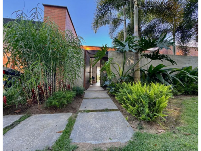 Casa de 3 alcobas en venta en Cerritos, Pereira, 360 m² · foto 9 de 24