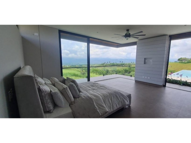 Casa de 4 alcobas en venta en Cerritos, Pereira, 940 m² · foto 13 de 20