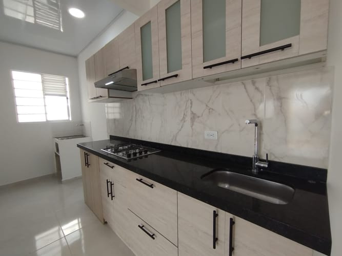 Apartamento de 2 alcobas en arriendo en El Carmelo, Candelaria, 55 m² · foto 19 de 24