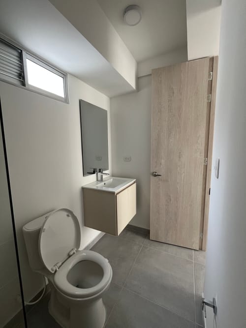 Apartamento de 3 alcobas en arriendo en Cn. Parque 93 Et. Iii, Ibagué, 103 m² · foto 15 de 20