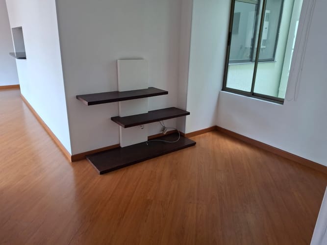 Apartamento de 3 alcobas en venta en Ub. Cordoba Niza, Bogotá, 85 m² · foto 8 de 17